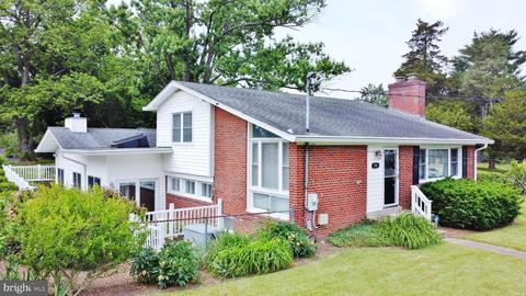 109 1st Pl, Annapolis, MD 21401