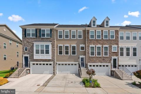226 Cabernet St, Millersville, MD 21108