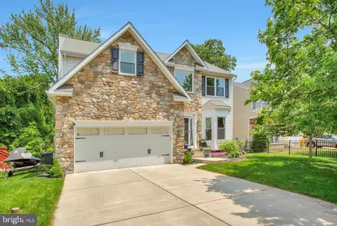 460 Lincoln Dr, Glen Burnie, MD 21060