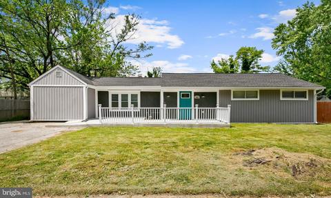 202 Bertram Cir, Glen Burnie, MD 21060