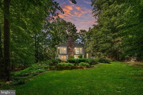 1276 Lavall Dr, Davidsonville, MD 21035