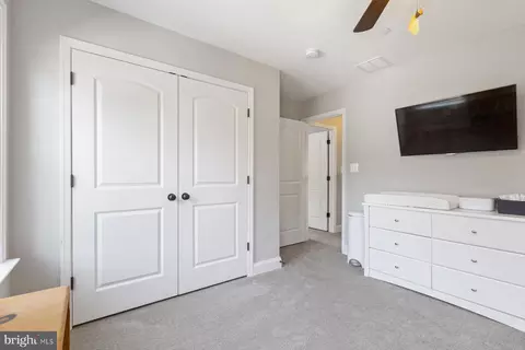 689 211th St, Pasadena, MD 21122 photo 26