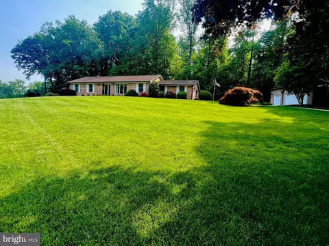 716 Petersburg Rd, Davidsonville, MD 21035