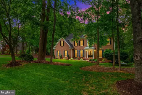 2510 Hobbits Ln, Davidsonville, MD 21035