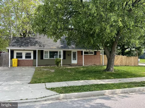 3 Country Club Dr, Glen Burnie, MD 21060