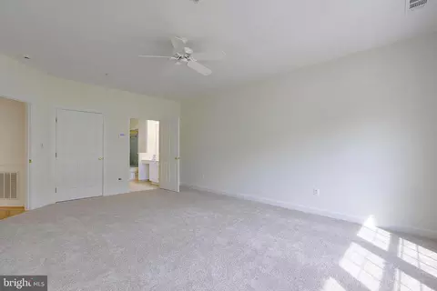 306 Colony Point Pl, Edgewater, MD 21037 photo 27