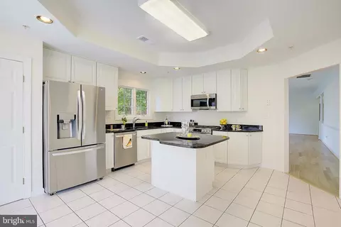 306 Colony Point Pl, Edgewater, MD 21037 photo 20