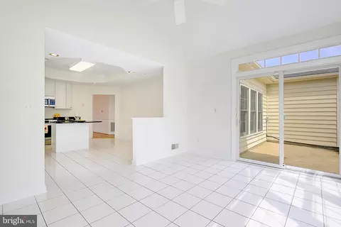 306 Colony Point Pl, Edgewater, MD 21037 photo 23