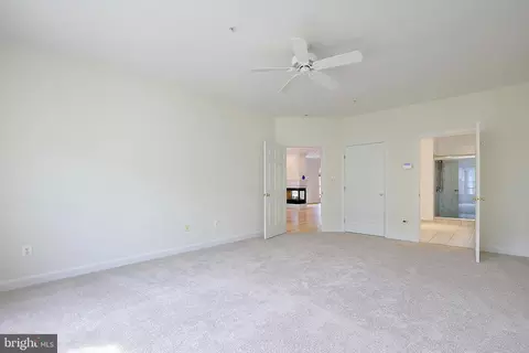 306 Colony Point Pl, Edgewater, MD 21037 photo 32