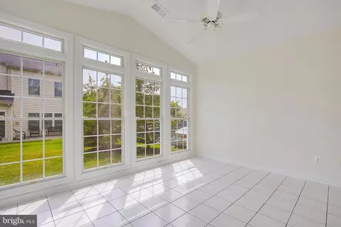 306 Colony Point Pl, Edgewater, MD 21037 photo 22