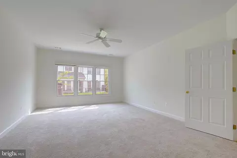 306 Colony Point Pl, Edgewater, MD 21037 photo 28