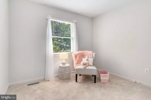 511 Dewey Dr, Annapolis, MD 21401 photo 8