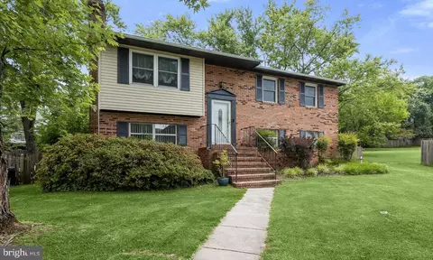 2318 Fairhaven Ln, Crofton, MD 21114