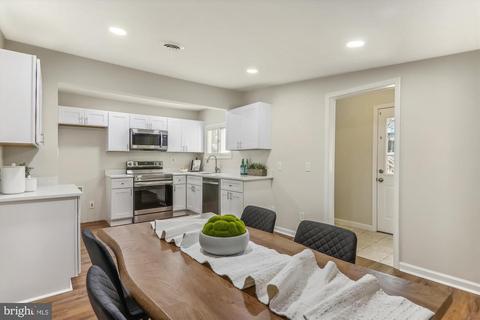 1304 Holly St, Shady Side, MD 20764 photo 14