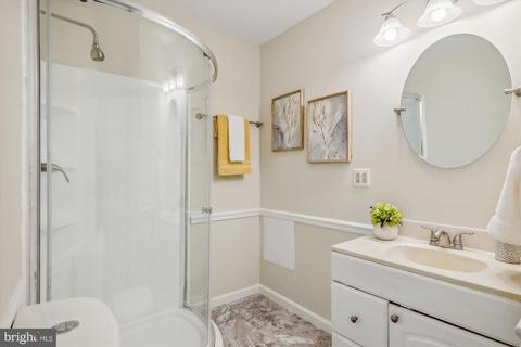 1304 Holly St, Shady Side, MD 20764 photo 35