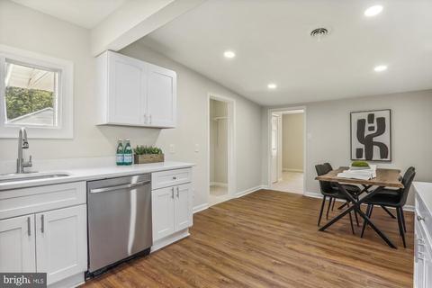 1304 Holly St, Shady Side, MD 20764 photo 17