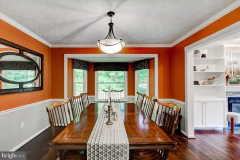 1121 Charing Cross Dr, Crofton, MD 21114 photo 6