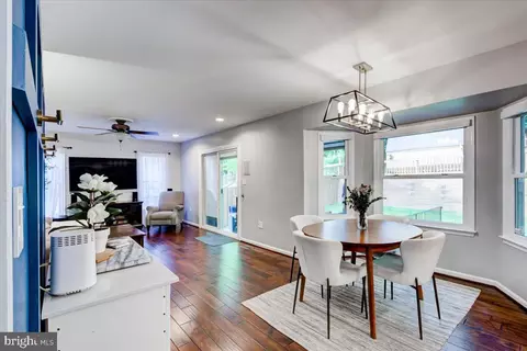 1121 Charing Cross Dr, Crofton, MD 21114 photo 7