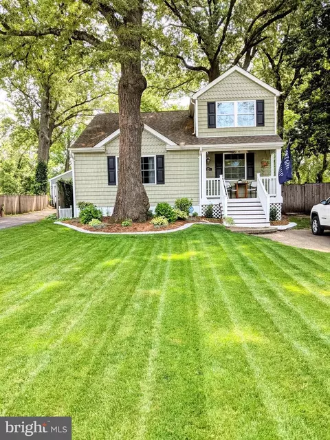 37 Boxwood Rd, Annapolis, MD 21403