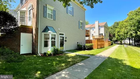 2446 Wentworth Dr #2446, Crofton, MD 21114