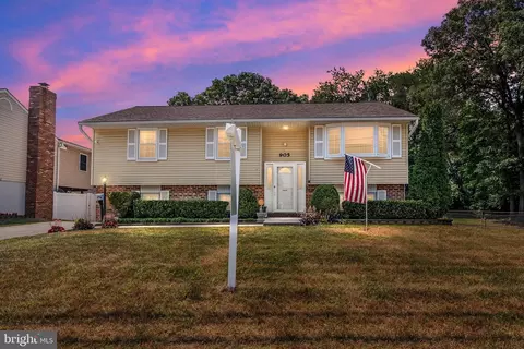 905 Stewart Ave, Glen Burnie, MD 21061
