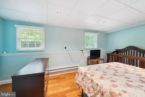 8235 Old Mill Rd, Pasadena, MD 21122 photo 17