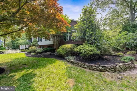 8235 Old Mill Rd, Pasadena, MD 21122 photo 3