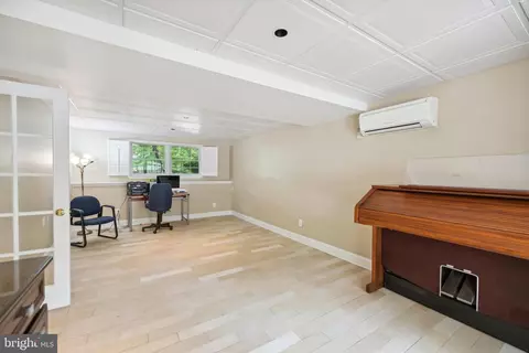 8235 Old Mill Rd, Pasadena, MD 21122 photo 21