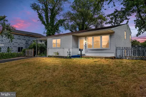203 Sunset Dr, Glen Burnie, MD 21060