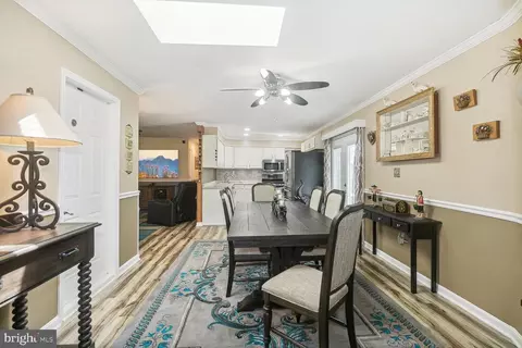 801 222nd St, Pasadena, MD 21122 photo 12