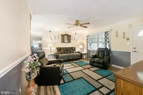 801 222nd St, Pasadena, MD 21122 photo 9