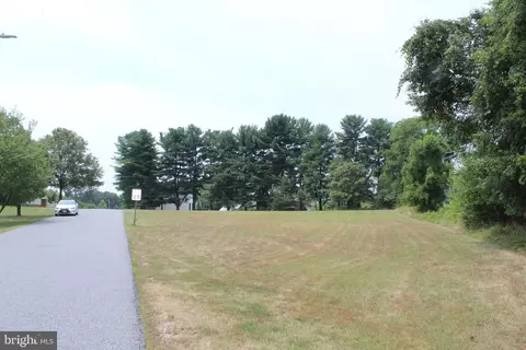 1060 Loving Rd, Severn, MD 21144