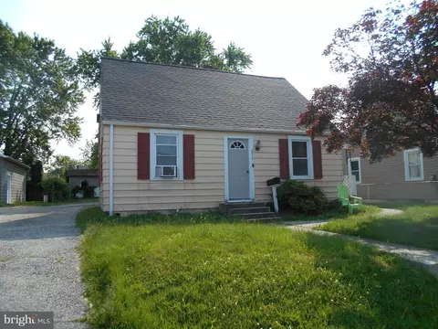5513 Patrick Henry Dr, Brooklyn, MD 21225
