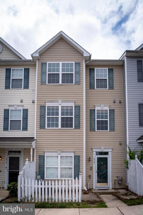 1721 Barnett Ct, Severn, MD 21144