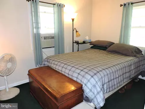8470 Bussenius Rd, Pasadena, MD 21122 photo 14