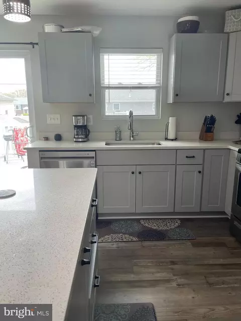 757 217th St, Pasadena, MD 21122 photo 9