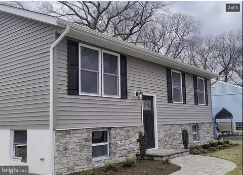 757 217th St, Pasadena, MD 21122 photo 2