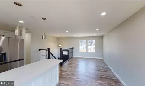 757 217th St, Pasadena, MD 21122 photo 8