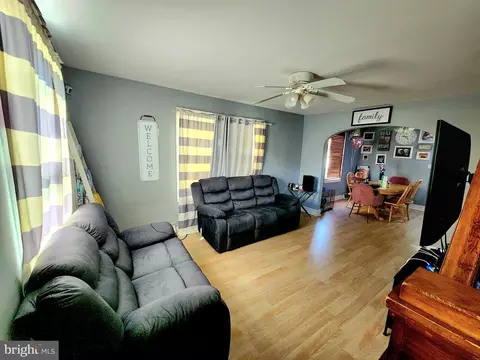 250 Carroll Rd, Pasadena, MD 21122 photo 7