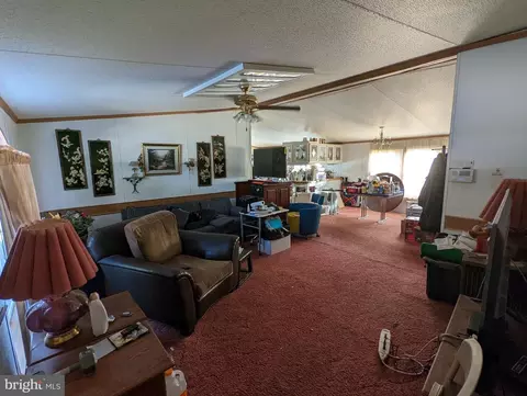 31 Chesapeake Mobile Ct, Hanover, MD 21076