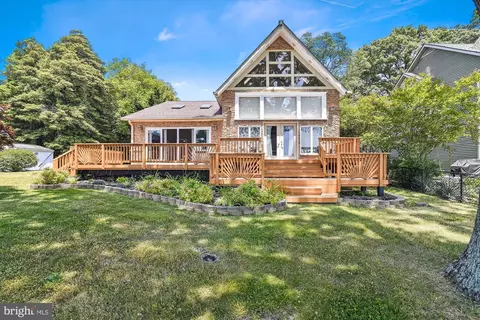 1721 Grandview Rd, Pasadena, MD 21122