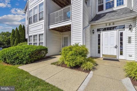 705 Harvest Run Dr #101, Odenton, MD 21113