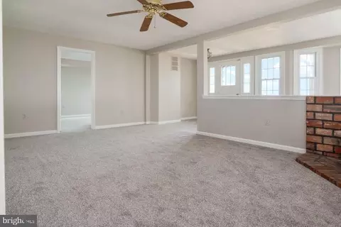 2124 Lake Dr, Pasadena, MD 21122 photo 36