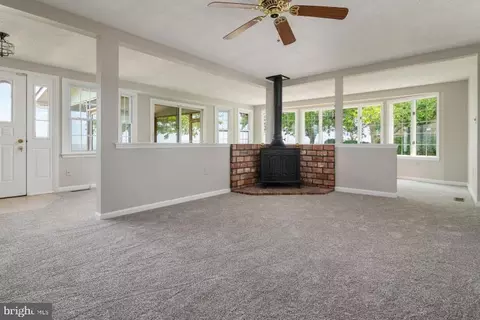 2124 Lake Dr, Pasadena, MD 21122 photo 37