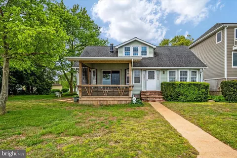 2124 Lake Dr, Pasadena, MD 21122 photo 22