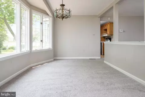 2124 Lake Dr, Pasadena, MD 21122 photo 34