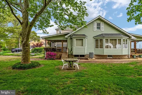 2124 Lake Dr, Pasadena, MD 21122 photo 19