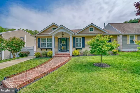 929 Kinhart Ct, Severna Park, MD 21146