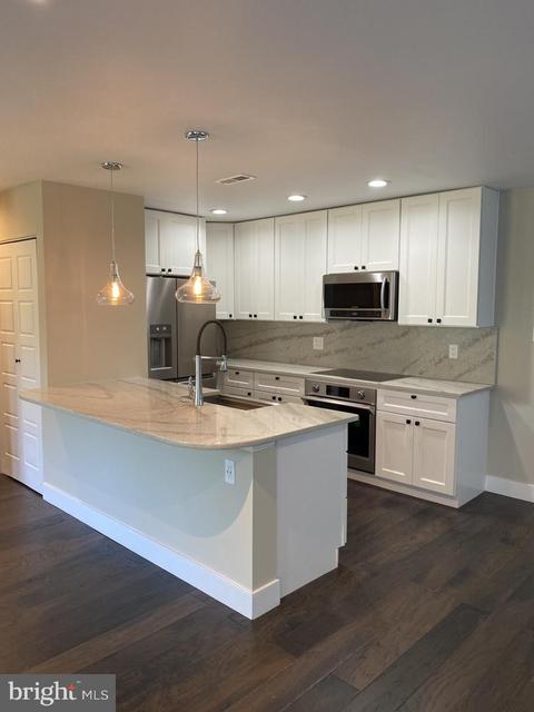 1914 Everglade Ct, Crofton, MD 21114