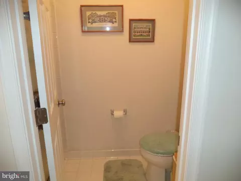 8056 Outing Ave, Pasadena, MD 21122 photo 15